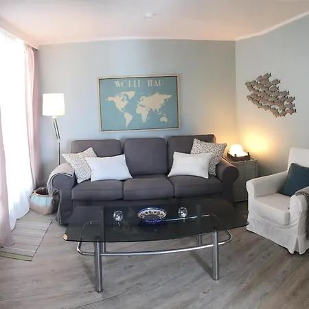 Mon 27 - Montemare - Teilmeerblick * Scharbeutz